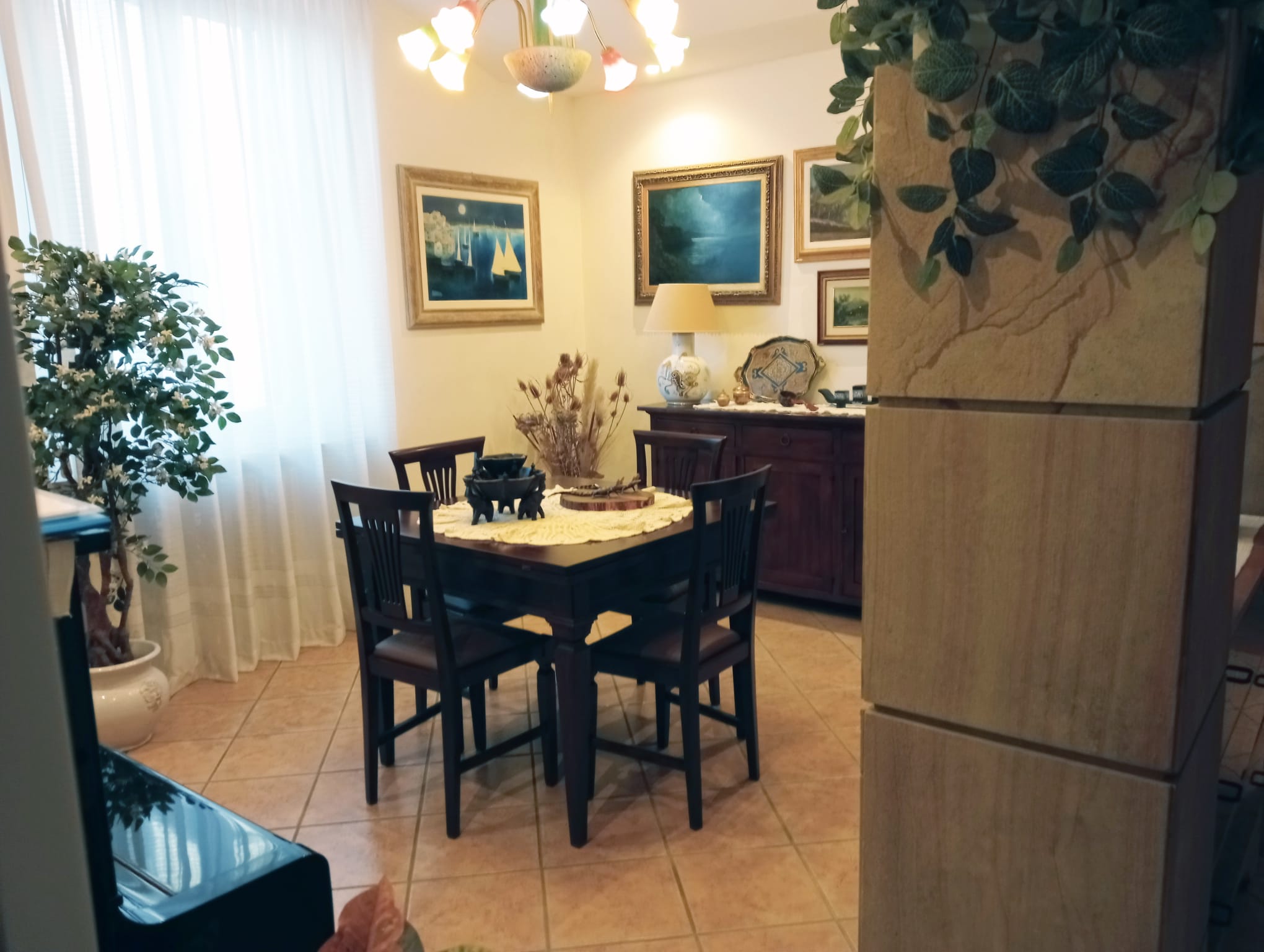 Periferia Sud, 3 Bedrooms Bedrooms, ,2 BathroomsBathrooms,Appartamento,Vendita,1315