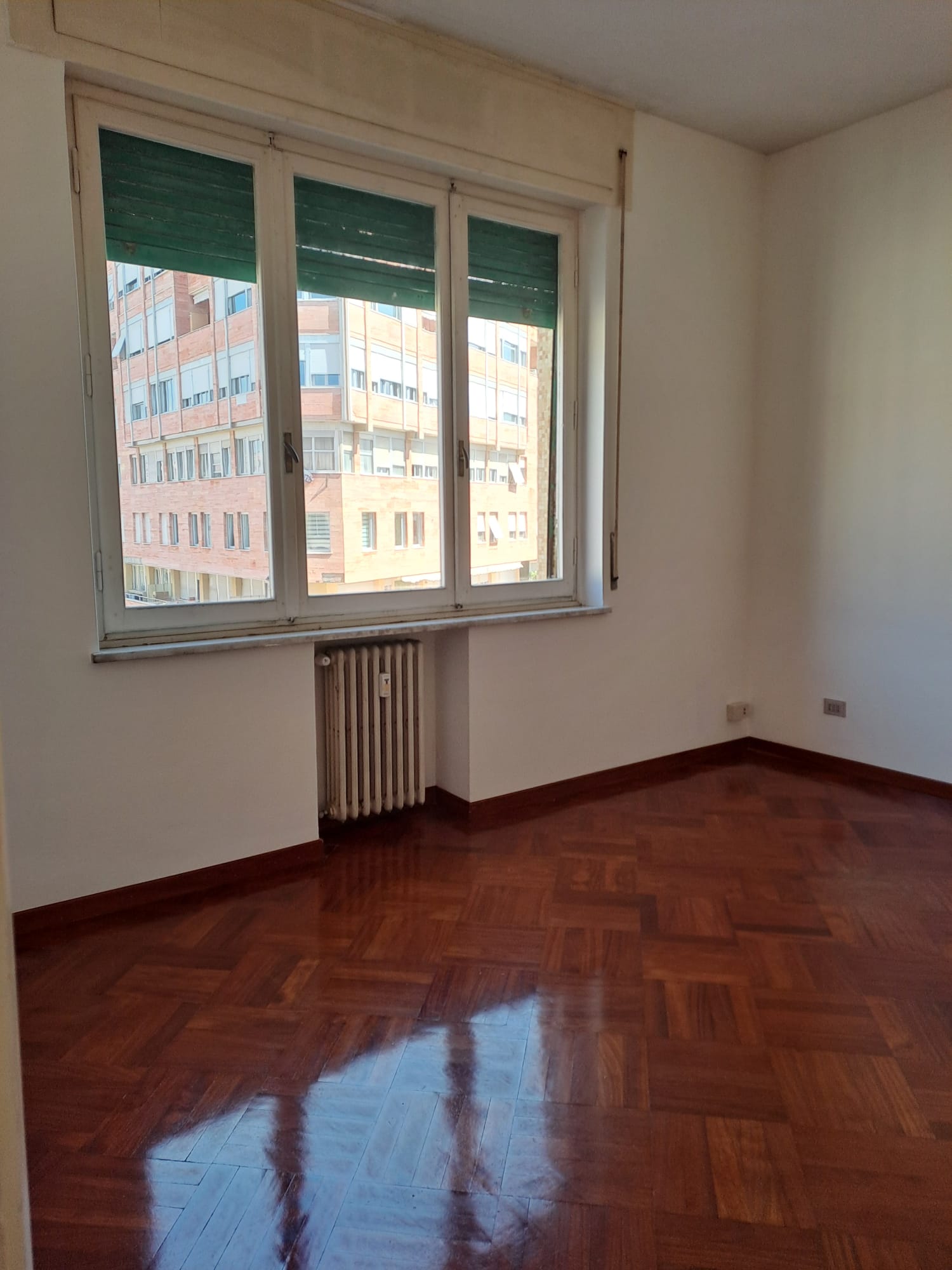 Centro Residenziale, 3 Bedrooms Bedrooms, ,2 BathroomsBathrooms,Appartamento,Vendita,1399