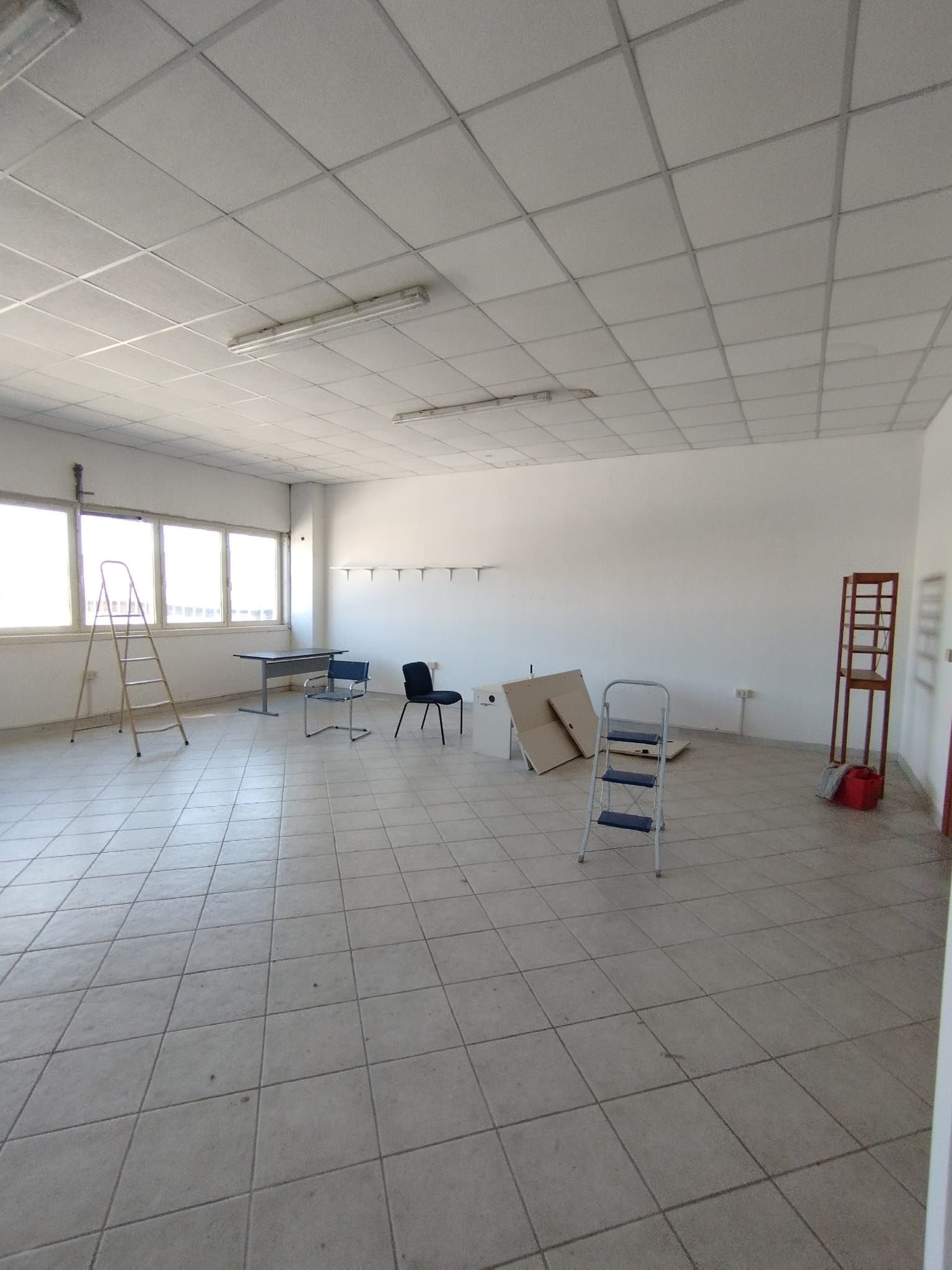 Periferia Nord, 1 Camera da Letto Bedrooms, 1 Stanza Rooms,1 BagnoBathrooms,Ufficio,Vendita,1400