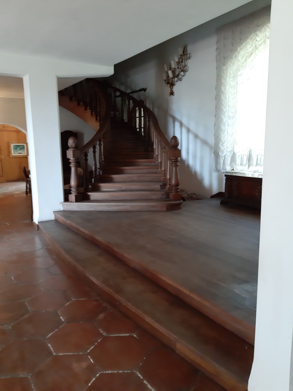 Periferia Sud, 6 Bedrooms Bedrooms, ,3 BathroomsBathrooms,Indipendente,Vendita,1414