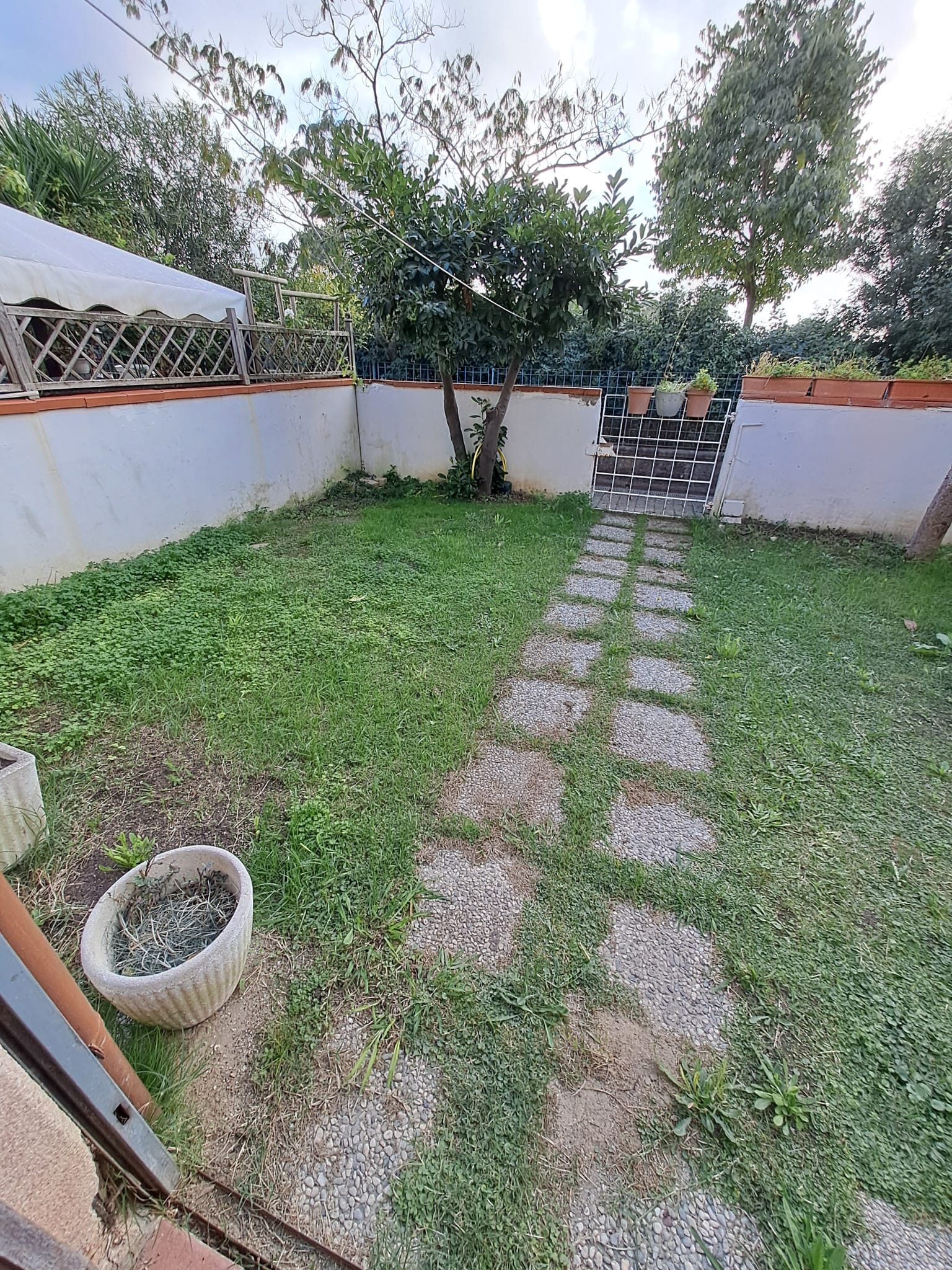 Periferia Sud, 4 Bedrooms Bedrooms, ,2 BathroomsBathrooms,Indipendente,Vendita,1427