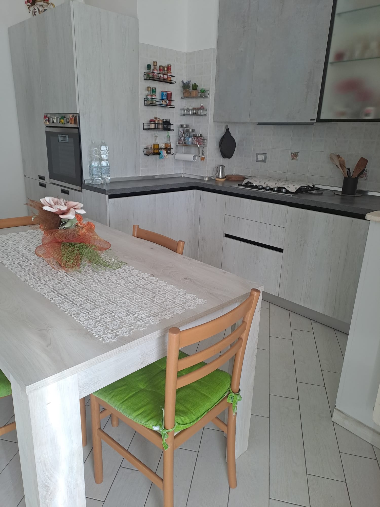 Periferia Sud, 3 Bedrooms Bedrooms, ,1 BagnoBathrooms,Appartamento,Vendita,1428