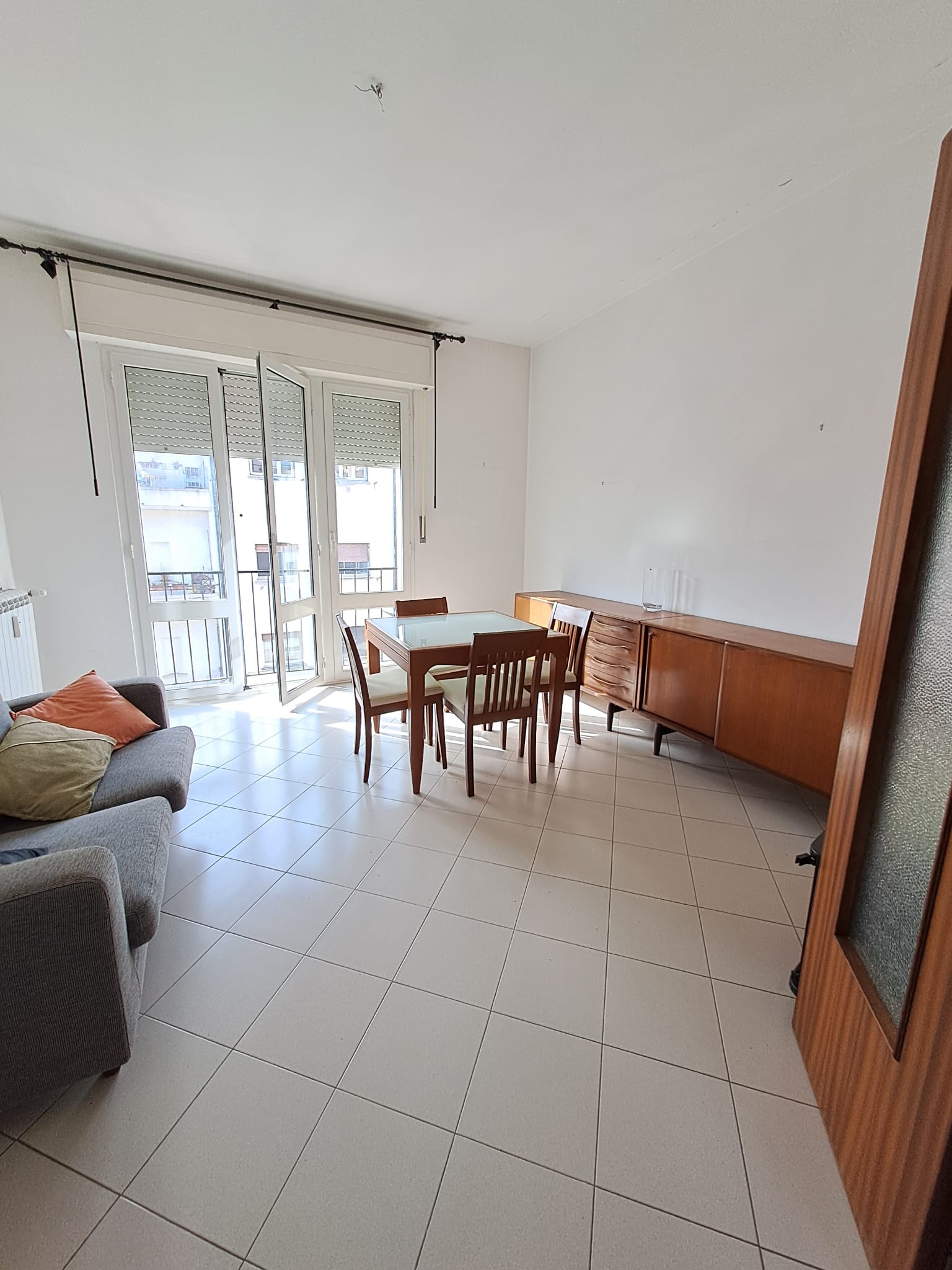 Periferia Nord, 1 Camera da Letto Bedrooms, ,1 BagnoBathrooms,Appartamento,Vendita,1440